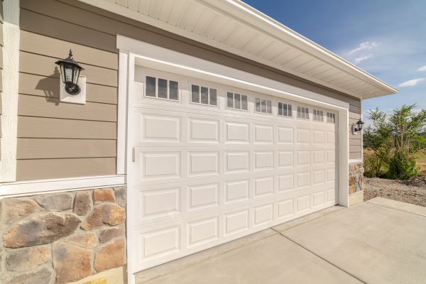 Cost of Garage Lifting in Rochester
